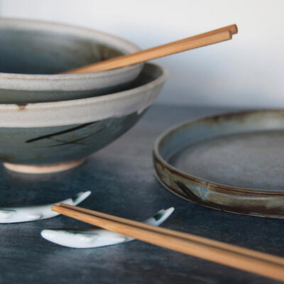 1_Berni Cooper_Stoneware ramen bowls and plate
